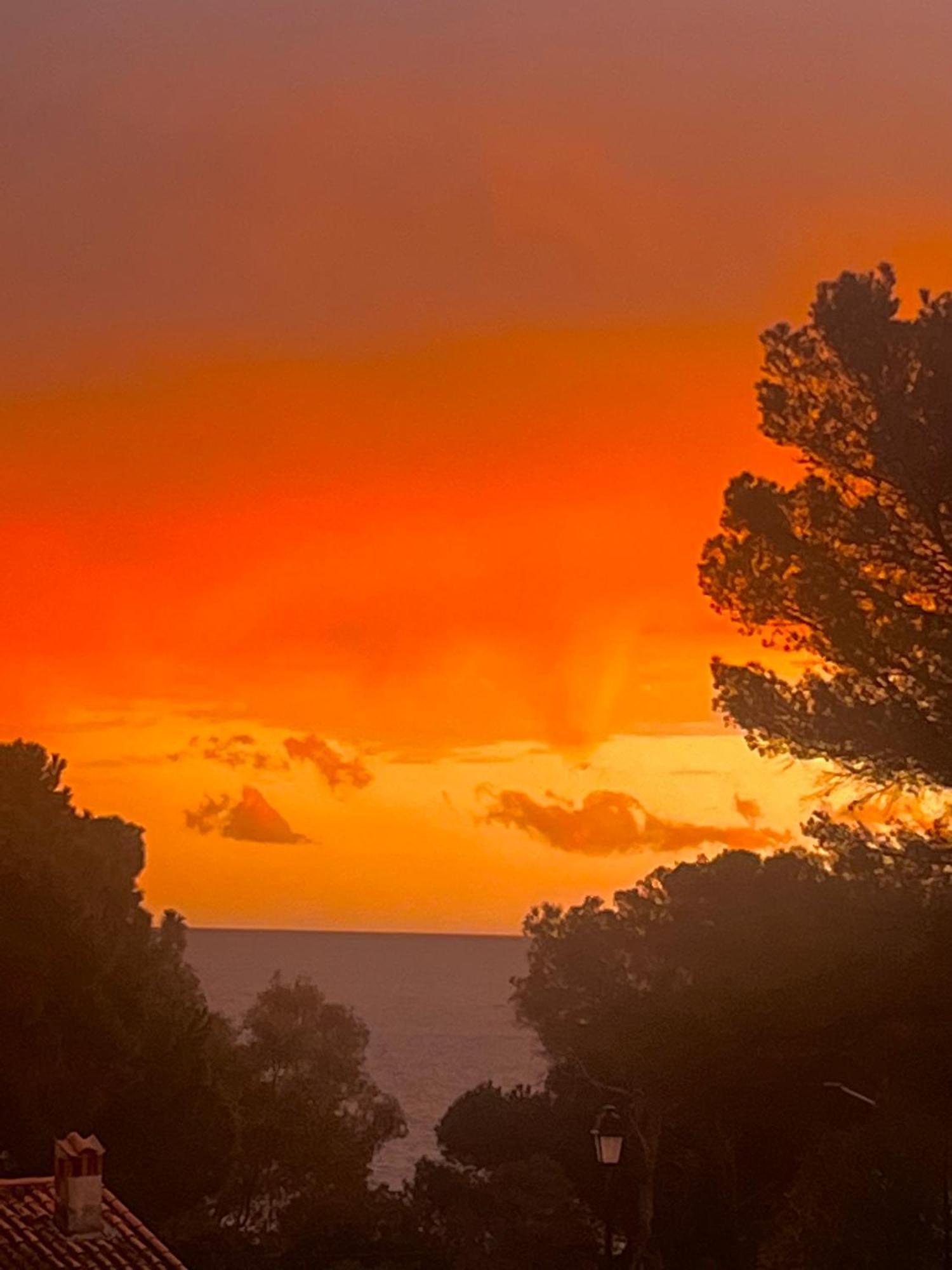 Maison Classee Sur Le Golfe De St Tropez 圣特罗佩 外观 照片
